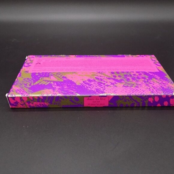tarte Dare To Live Eight Eye Shadow Palette Set with Brush Full Size Eyeshadow - Picture 2 of 7